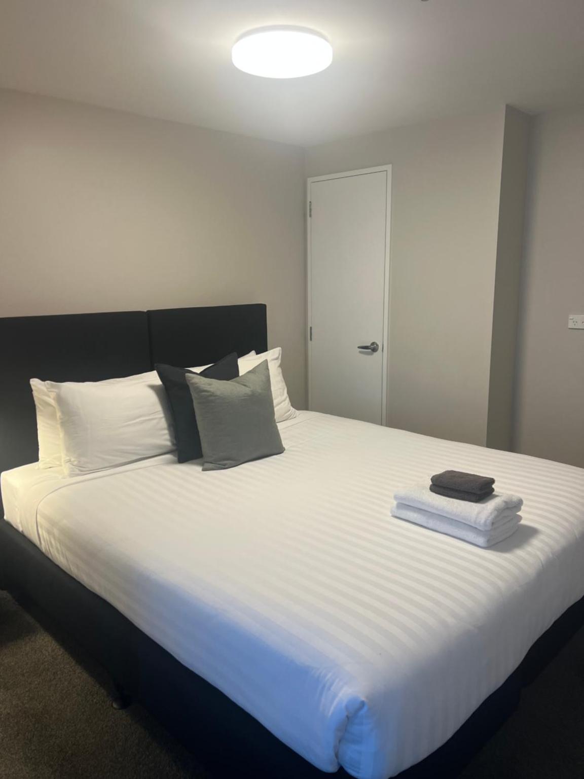 One Bedroom Apartment